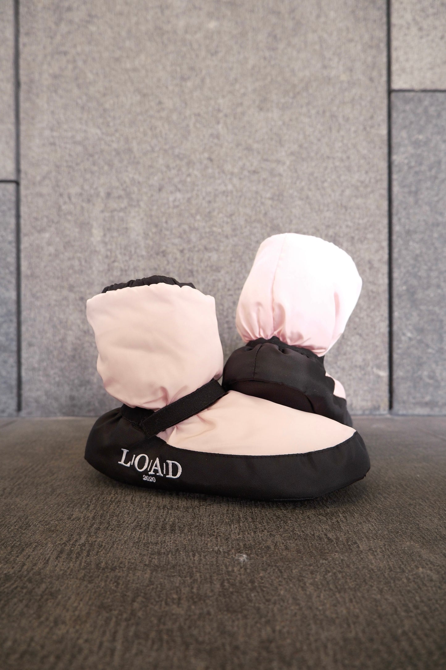 Warm Up Boots - Baby Pink