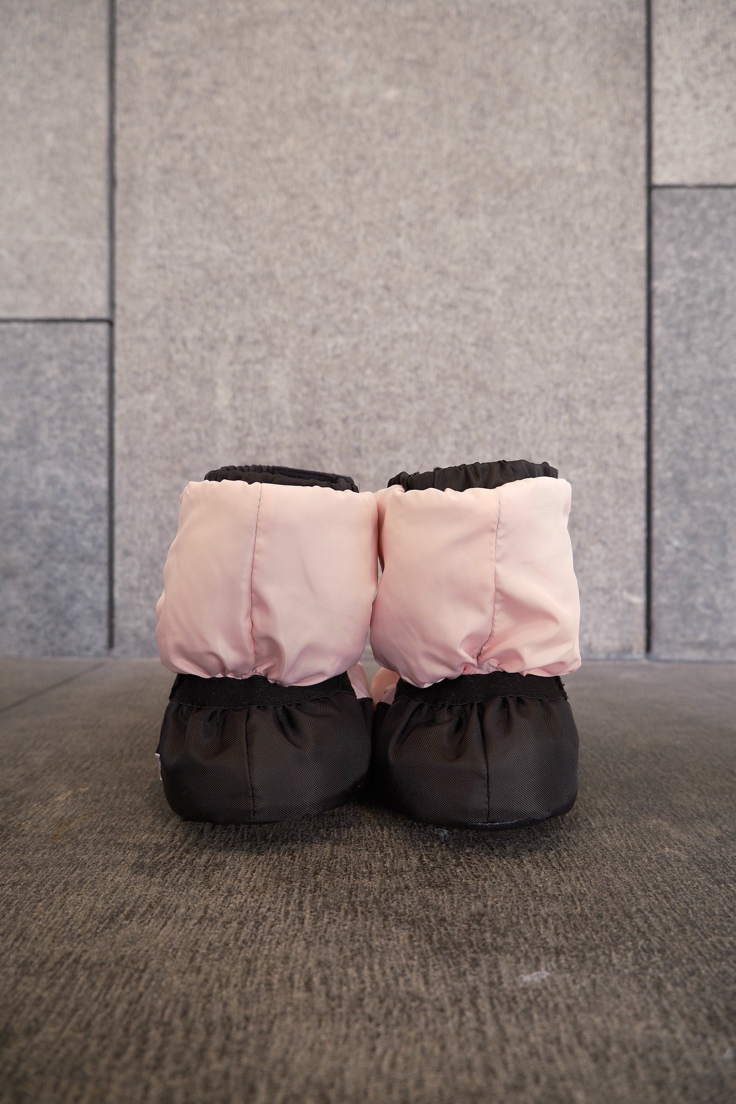 Warm Up Boots - Baby Pink